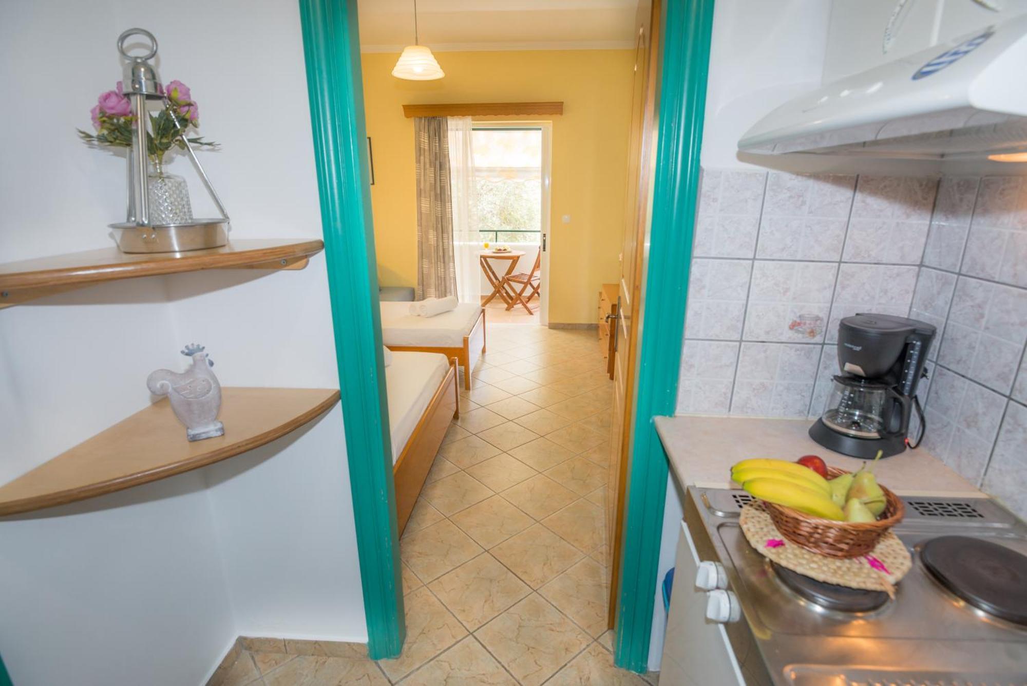 Sofia Studios Kathisma Kalamítsi Екстериор снимка